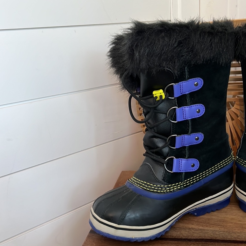 Sorel girls Joan of arctic water proof boot - Picture 6 of 17